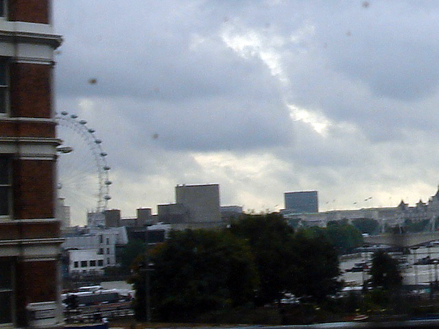 06londoneye