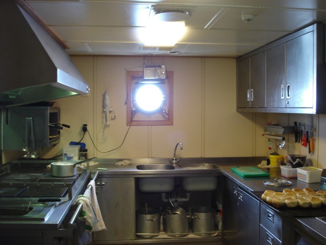 14galley