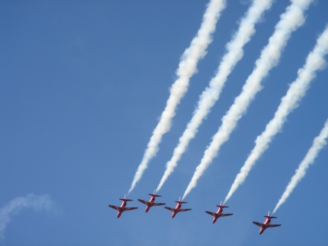 19redarrows